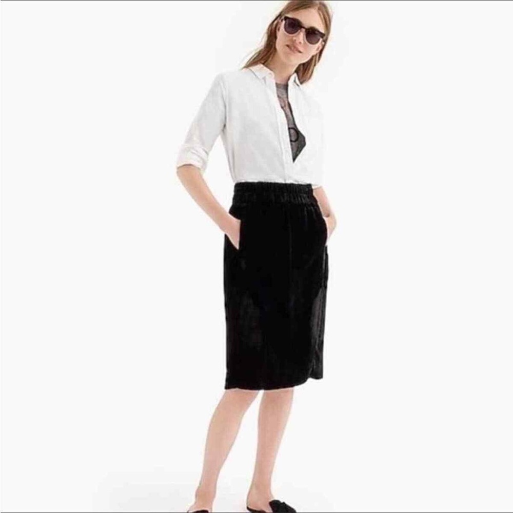 NWT JCREW Midi Velvet pencil skirt
